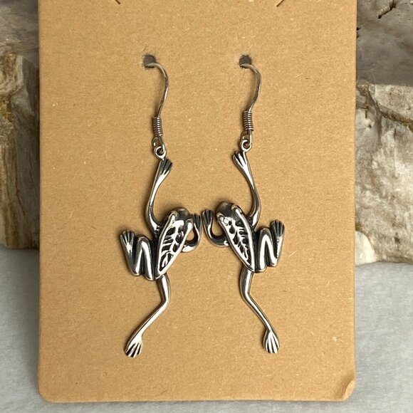 Sterling Silver 925 2.16" Jumping Tree Frog Amphibian Dangle Drop Earrings - Picture 5 of 15